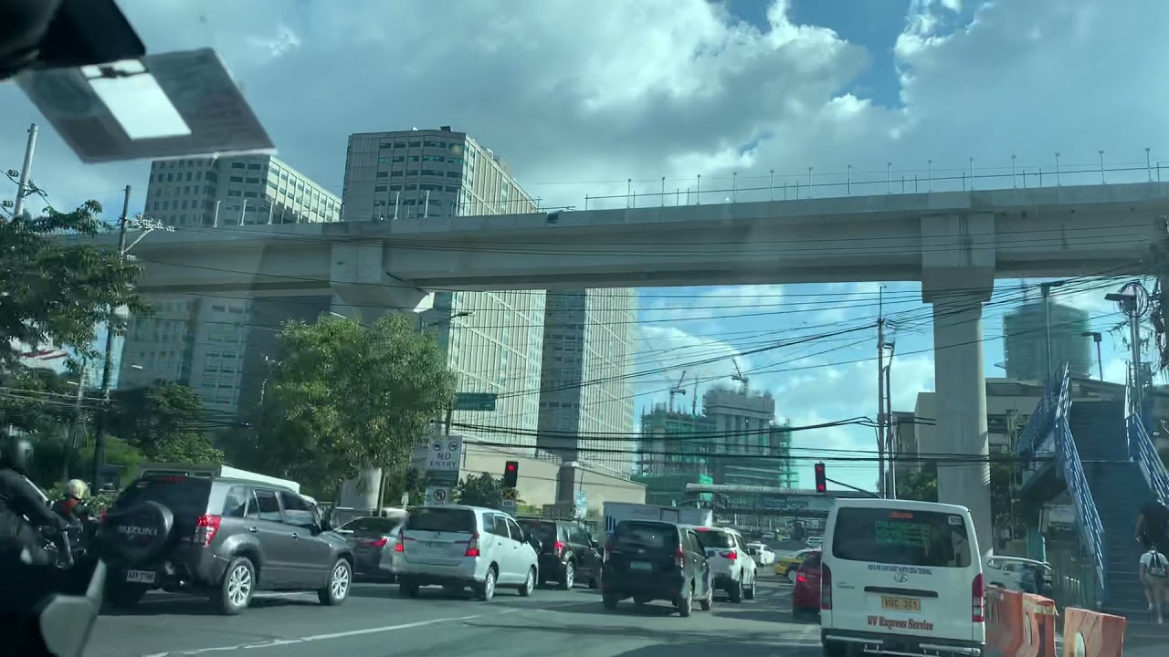Tour Driving: from Mindanao Ave. to SM North Edsa Quezon City, PHILIPPINES💕