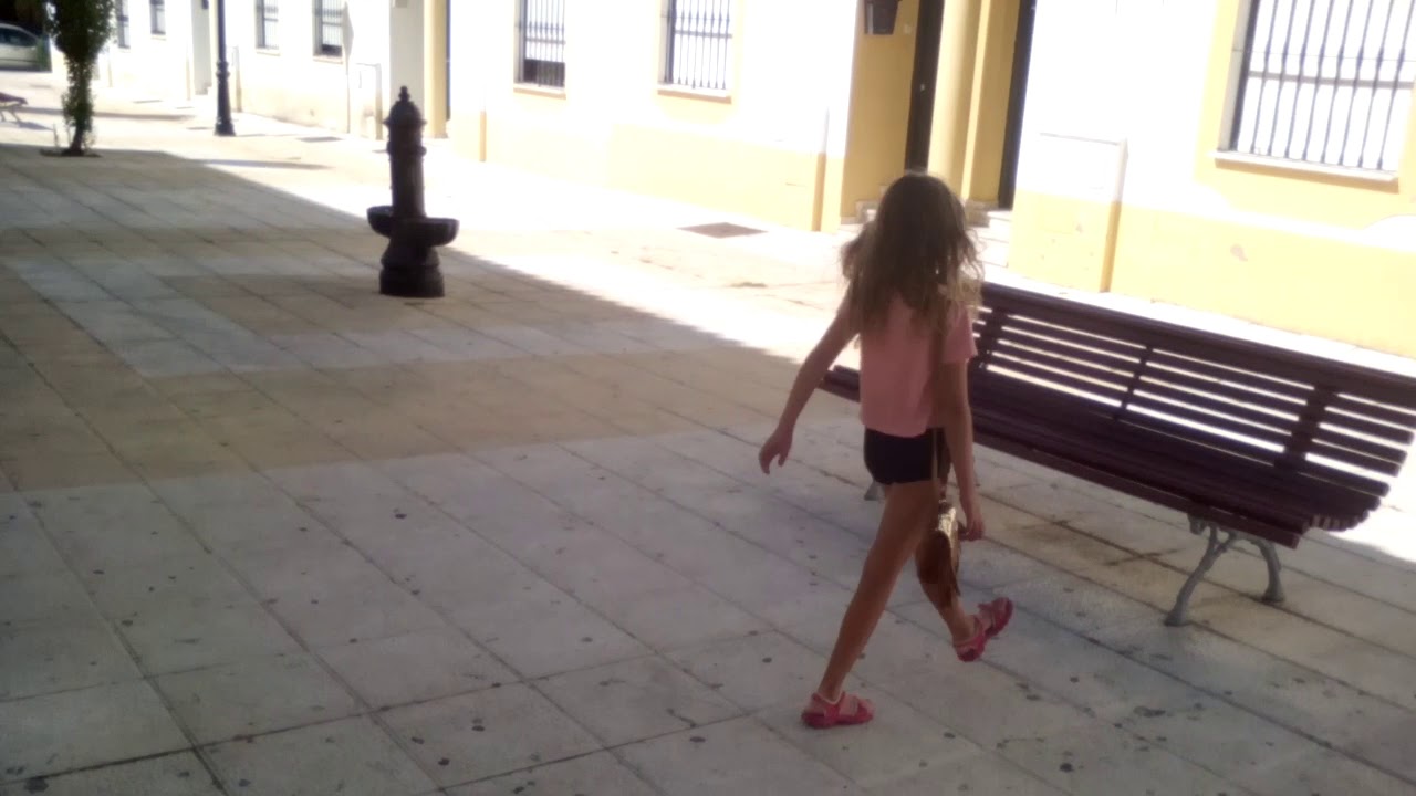La choni y la pija en clases de gimnasia