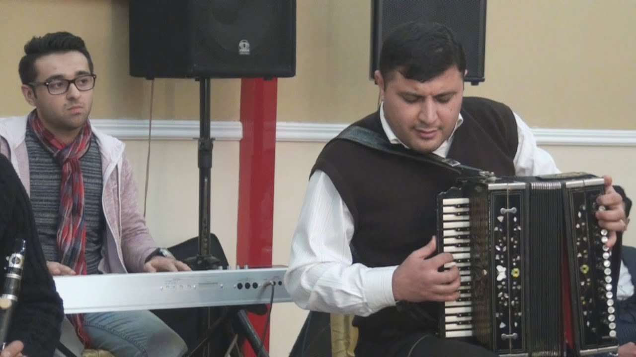 Ehmed Xizili-Yevlaxda qarmon ifacisi Punhanin toyunda