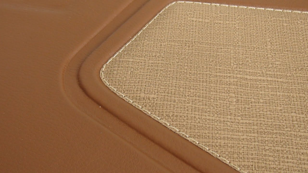 Raised Car Door-Panels in Leather - Auto Upholstery