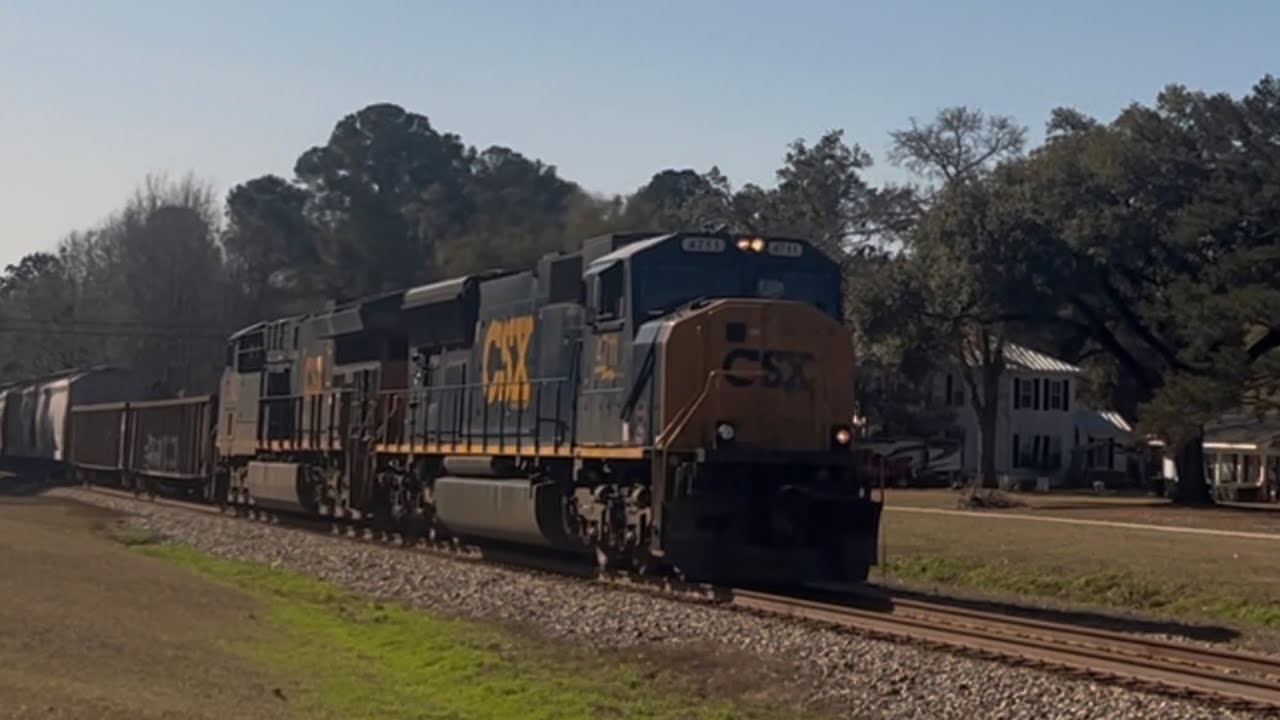 CSX L657-22 through Rincon, GA with a MAC leader!!