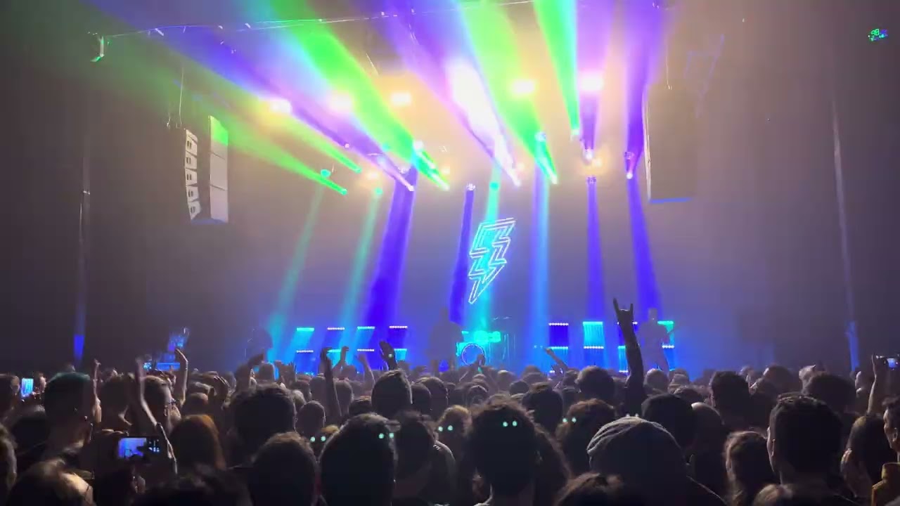Royal Republic - Back From The Dead (Le Bikini, TOULOUSE 2026)