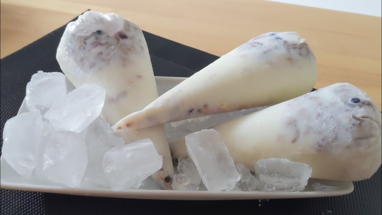 Bolis de yogurt  griego natural con granola ! #bolis bolis gamy !