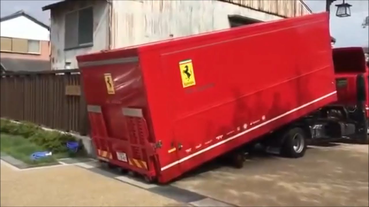 Así se entrega un Ferrari, Bugatti, Lamborghini a domicilio