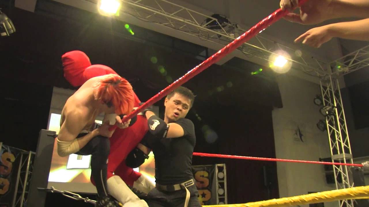 Wrestle the Odds: Triple threat match