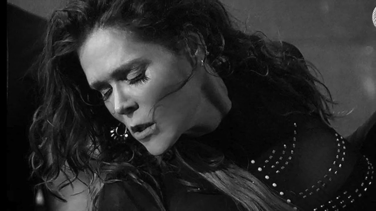 Your heart is as black as night - Beth Hart - Cover by Clo