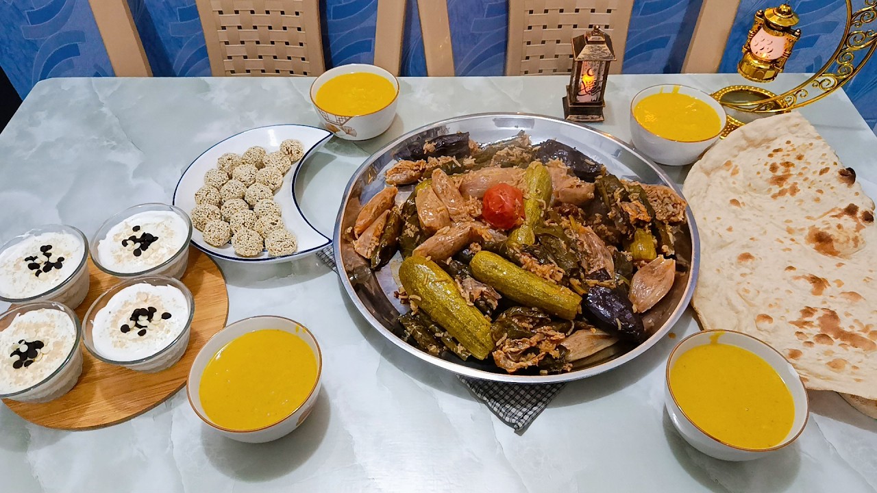 فطور ١ رمضان🌙روتين من السحور لفطور اطيب دولمة عراقيه مع شوربة عدس كريمي وحلا. تراب الملوك وعصير الز