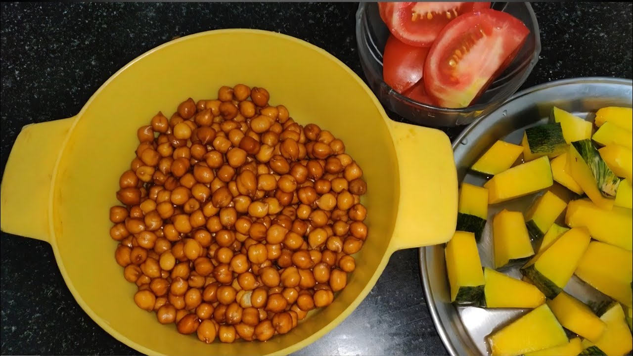 Delicious Chana aur Kadu ki Sabji🍲 | Easy Kala Chana Curry Recipe🎃 | Veg Main Course👌👌