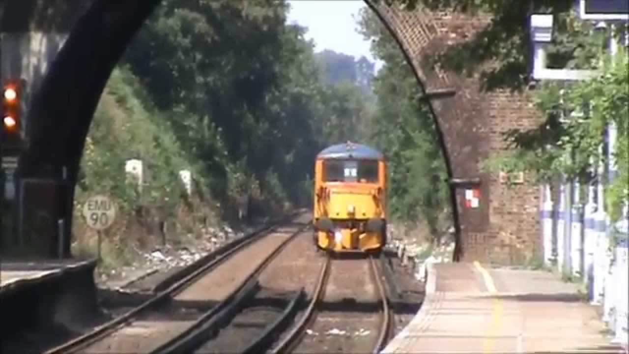 Trains at Chelsfield including GBRF Class 66 and 73s