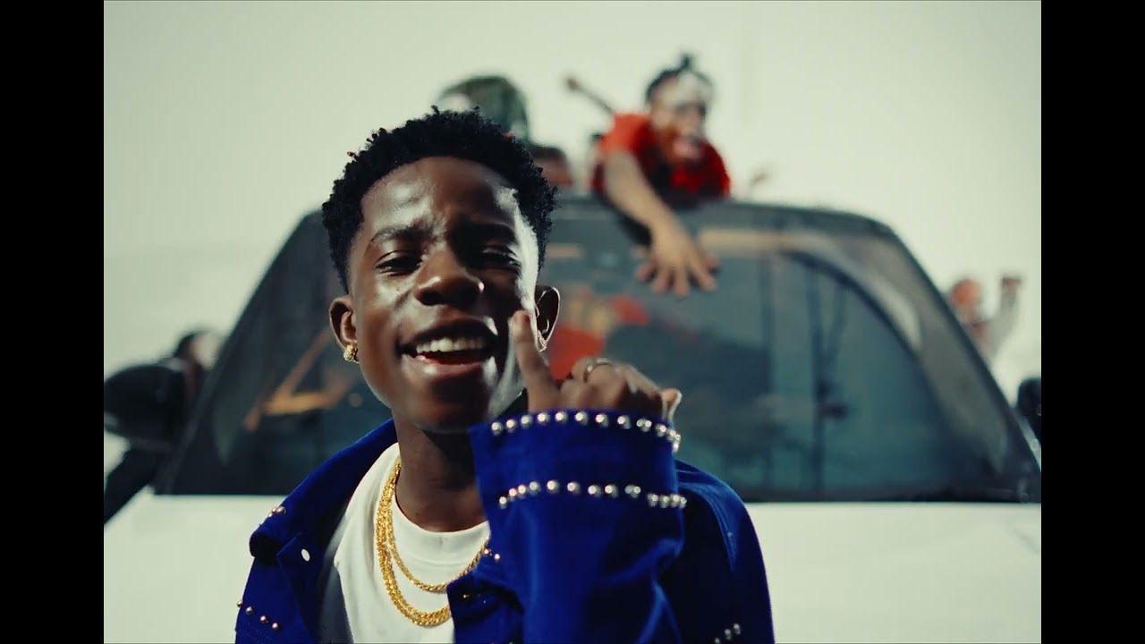 Mdogo Sajent, Chino Kidd Ft Deestar Za & Mfana Kah Gogo - Tunakuja ( Official Dance Video )