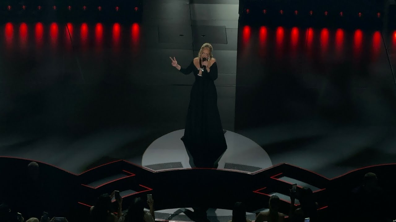 Adele Live SKYFALL Weekend 41 Nite 2 Weekends With Adele