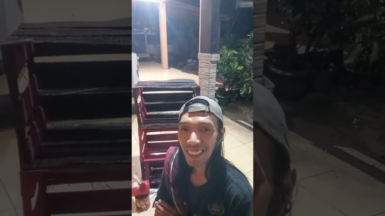 Lagi sedeng asik nya malah abis cat nya.. melaporkan begitu.