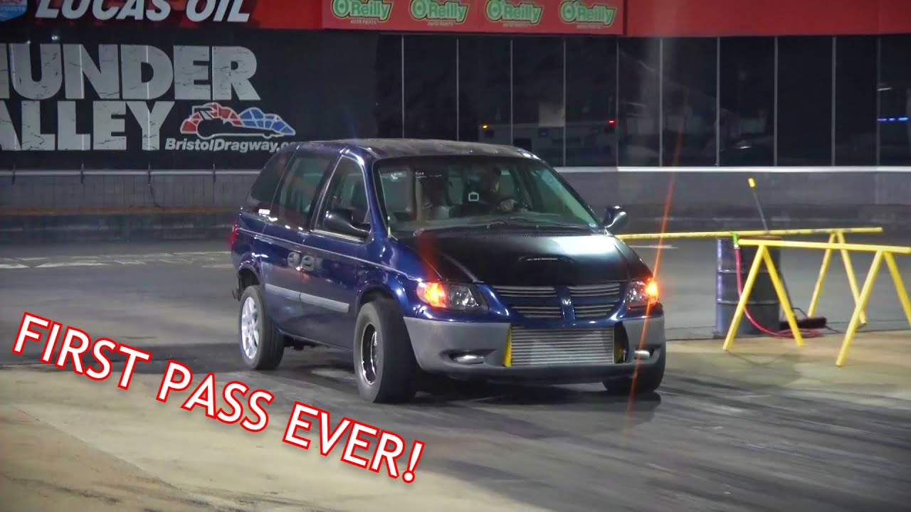 We took our TURBO SRT4 Swapped MINIVAN to the Drag Strip | Didn't go as planned!