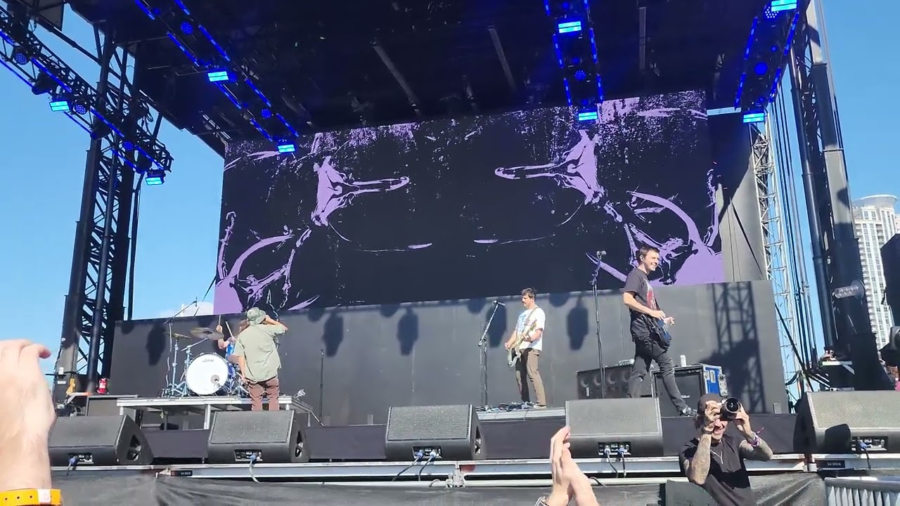 Saosin - Bury Your Head (Live at When We Were Young 2024)