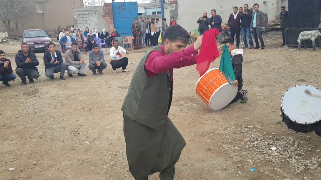 Diyarbakir halayi grani keseo kral kobra oynuyor grani lezgin caliyor