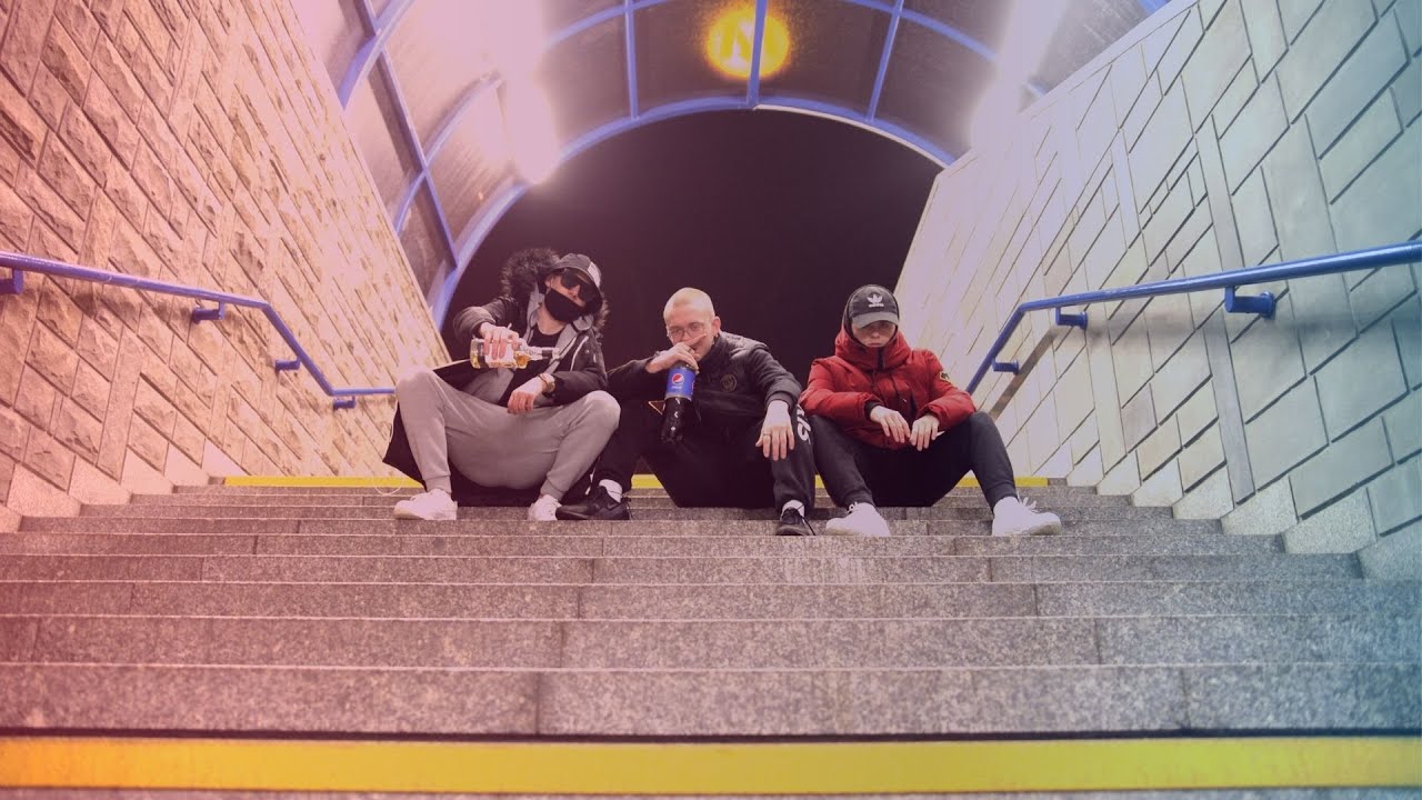 Magdi & HunchoFlexx & Janek - 8  (Official Music Video)