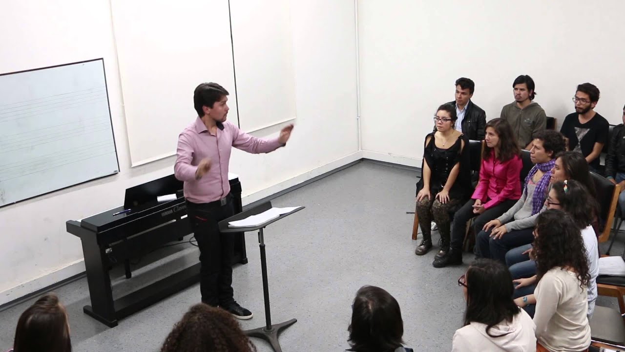 ALEXANDER MUNEVAR- DIRECTOR - ENSAMBLE MUSICO VOCAL UNIVERSIDAD NACIONAL