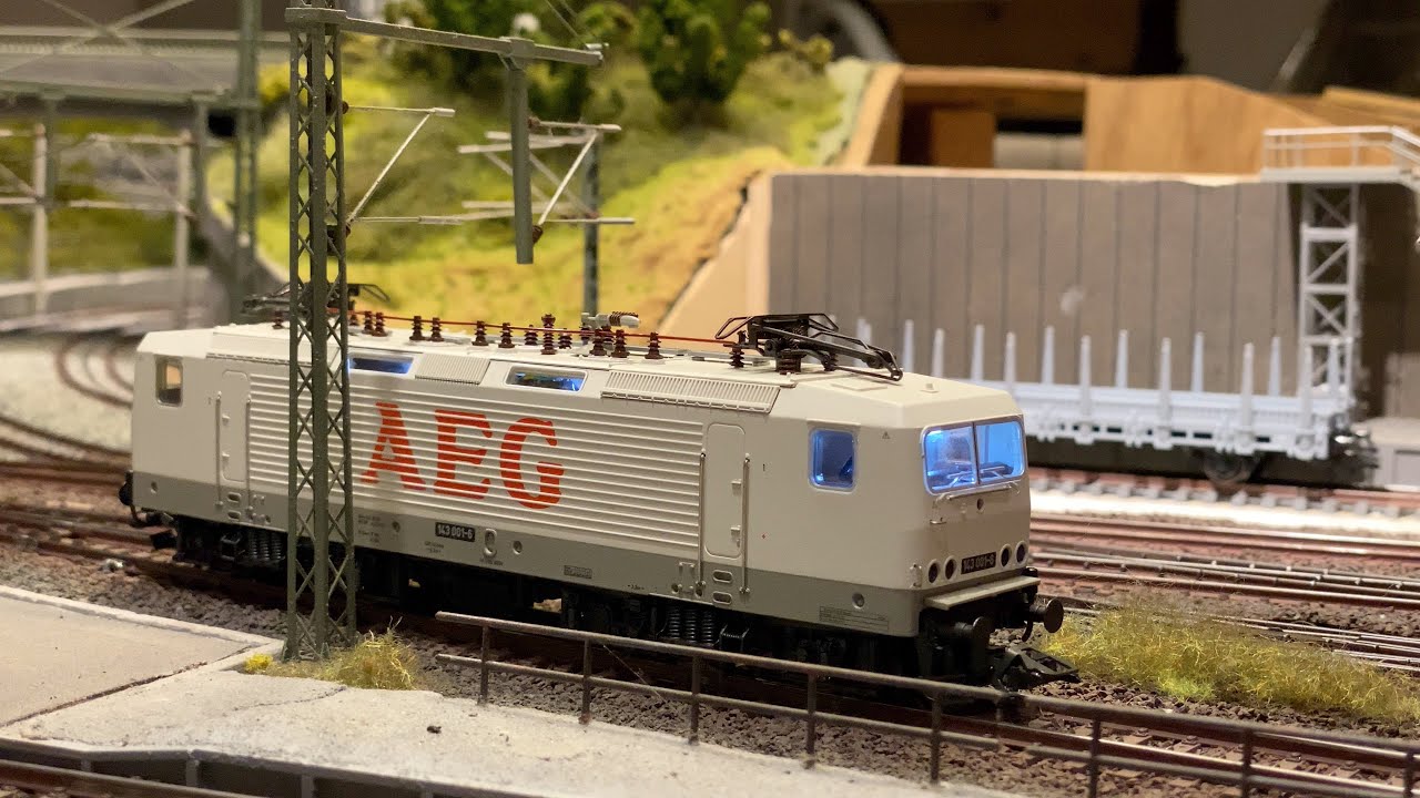 Fahrvideo M&auml;rklin BR143 (3441) nach Digitalisierung feat. Piko BR103