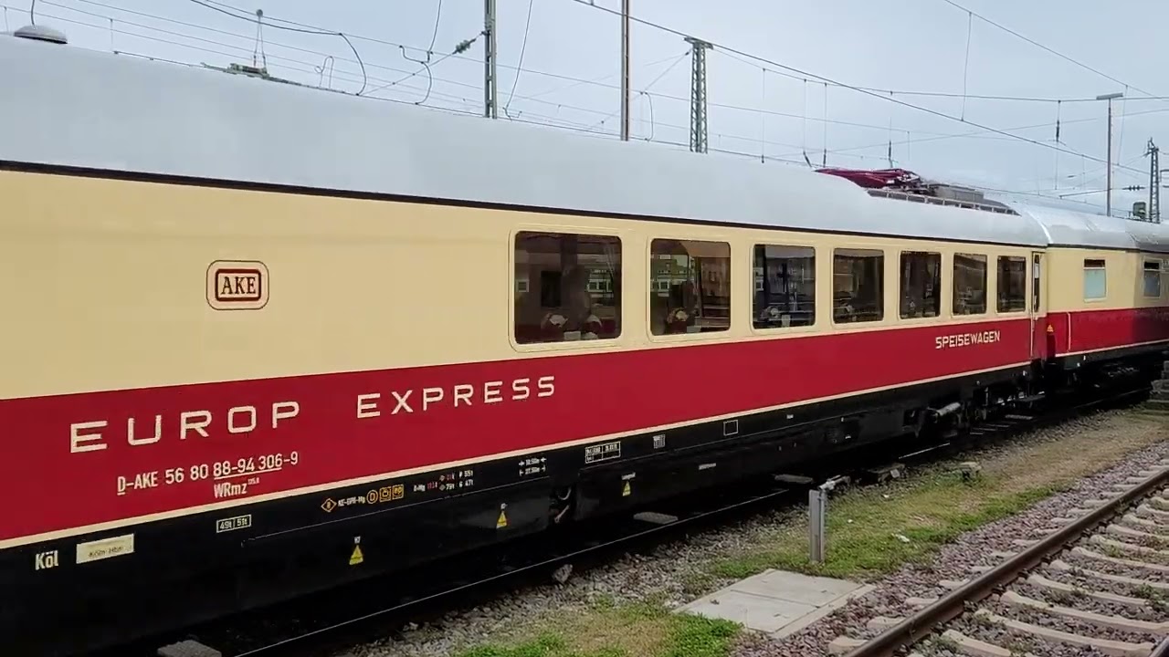 DB 101 001 mit TEE Zug,  Basel Bad Bf,  11.04.23