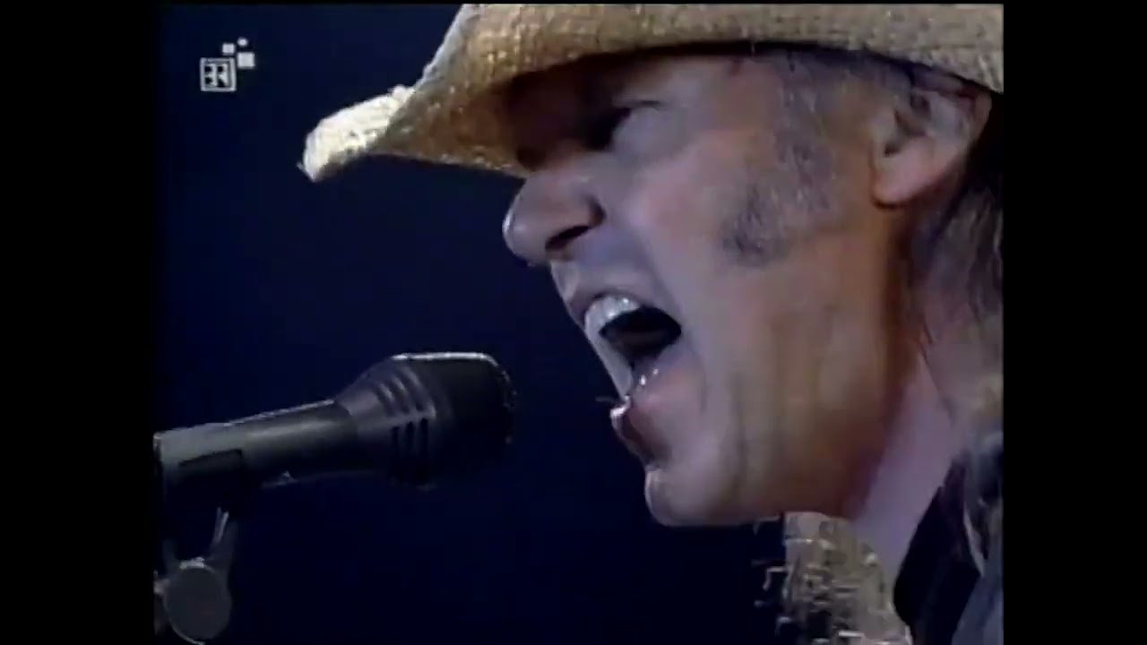 NEIL YOUNG : Germany 2002