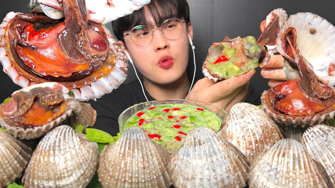 ASMR MUKBANG Удивительный гигантский моллюск с соусом из морепродуктов