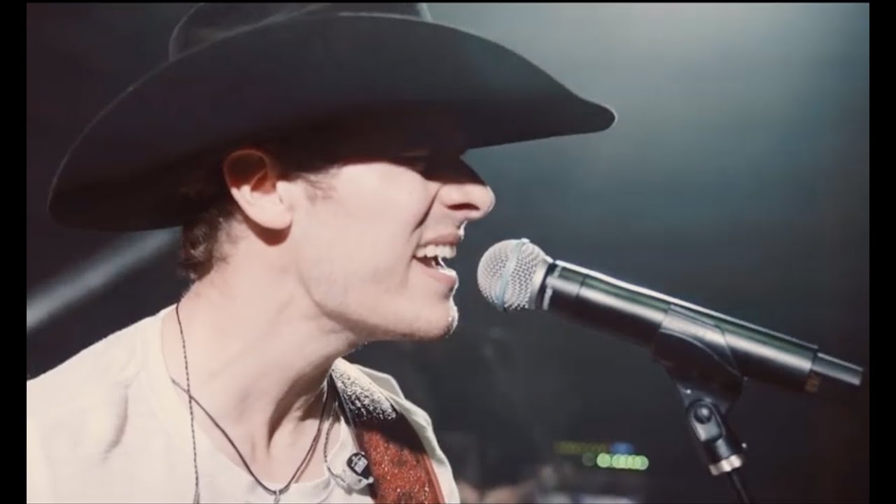 Randall King - Takin' Me A Heartbreak (Official Music Video)