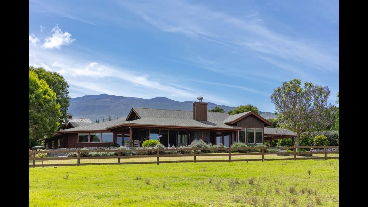 Serene Sprawling Retreat in Kamuela, Hawaii | Sotheby's International Realty