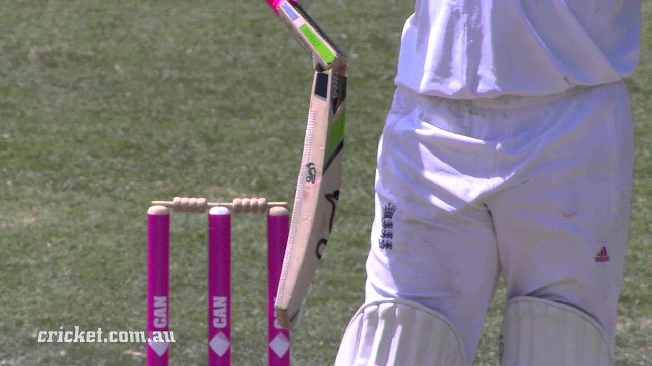 That Moment - Carberry's broken bat