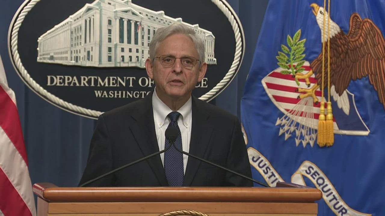 Merrick Garland first comment on Mar-a-Lago raid full video