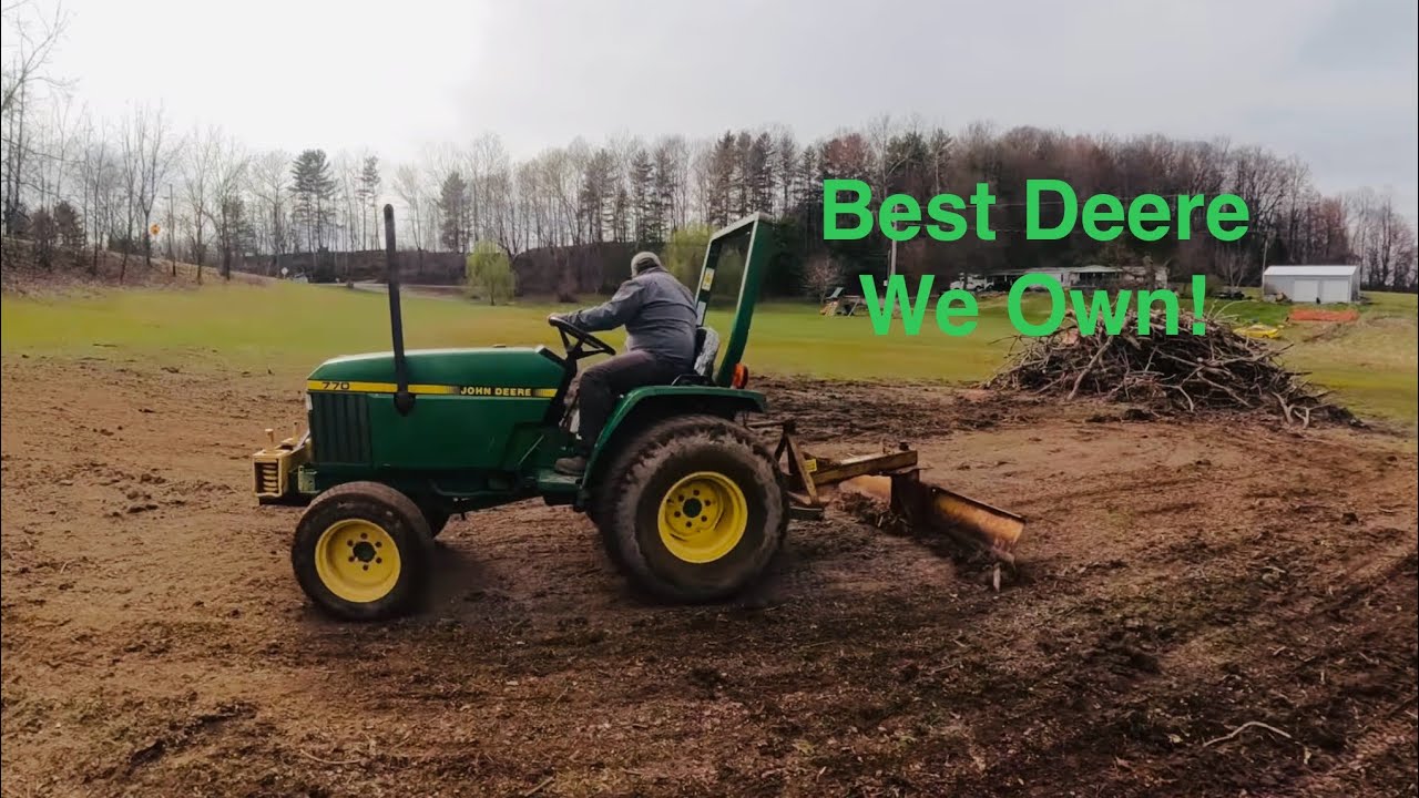 Grading With The 770 Deere and Story Time With Dad!