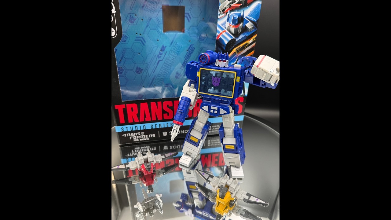 Hasbro Studio Series '86 Soundwave Unboxing and First Impressions