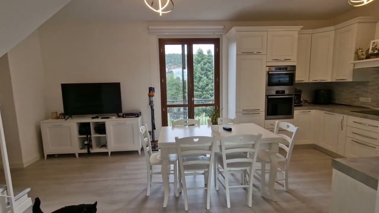 APPARTAMENTO SU 2 LIVELLI ZONA SANTA SABINA