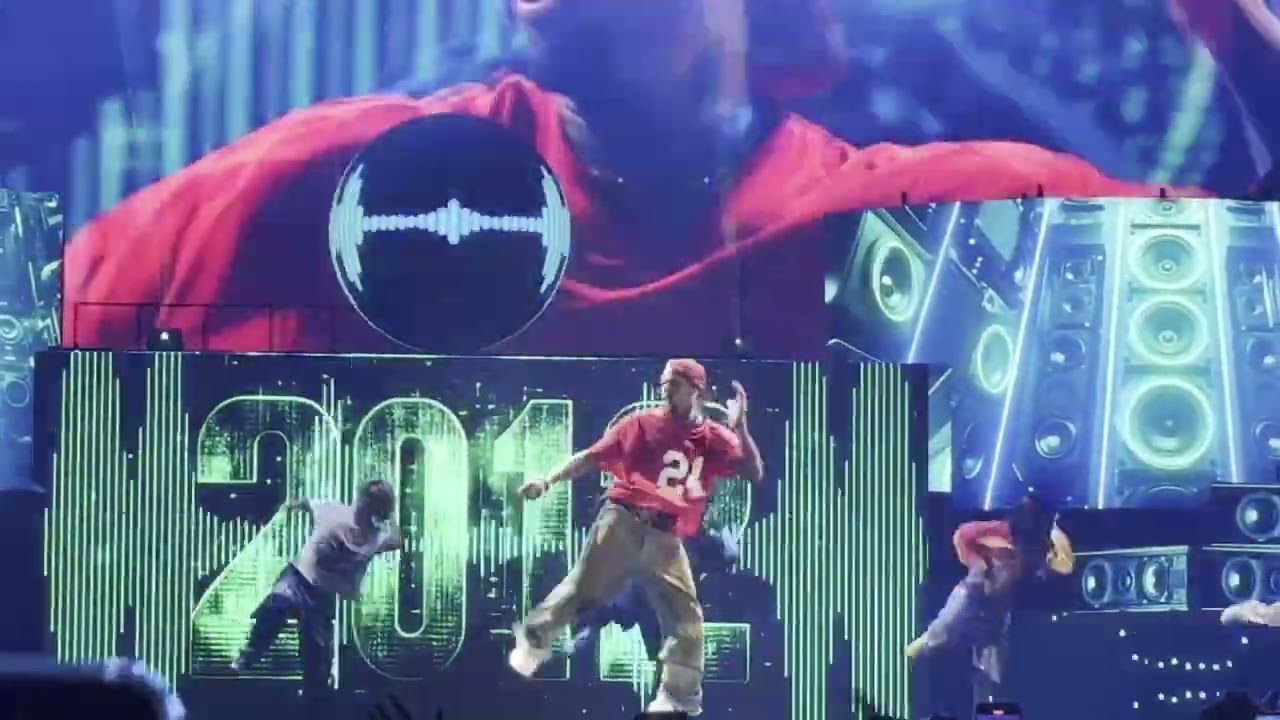 CHRIS BROWN NO BRASIL - TURN UP THE MUSIC | BREEZY BOWL 22/12/2024