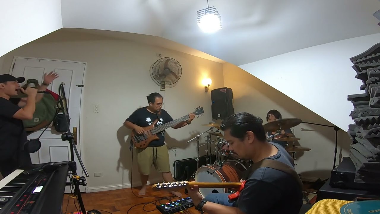Munting Paraiso by Razorback - Señor Cucoy cover