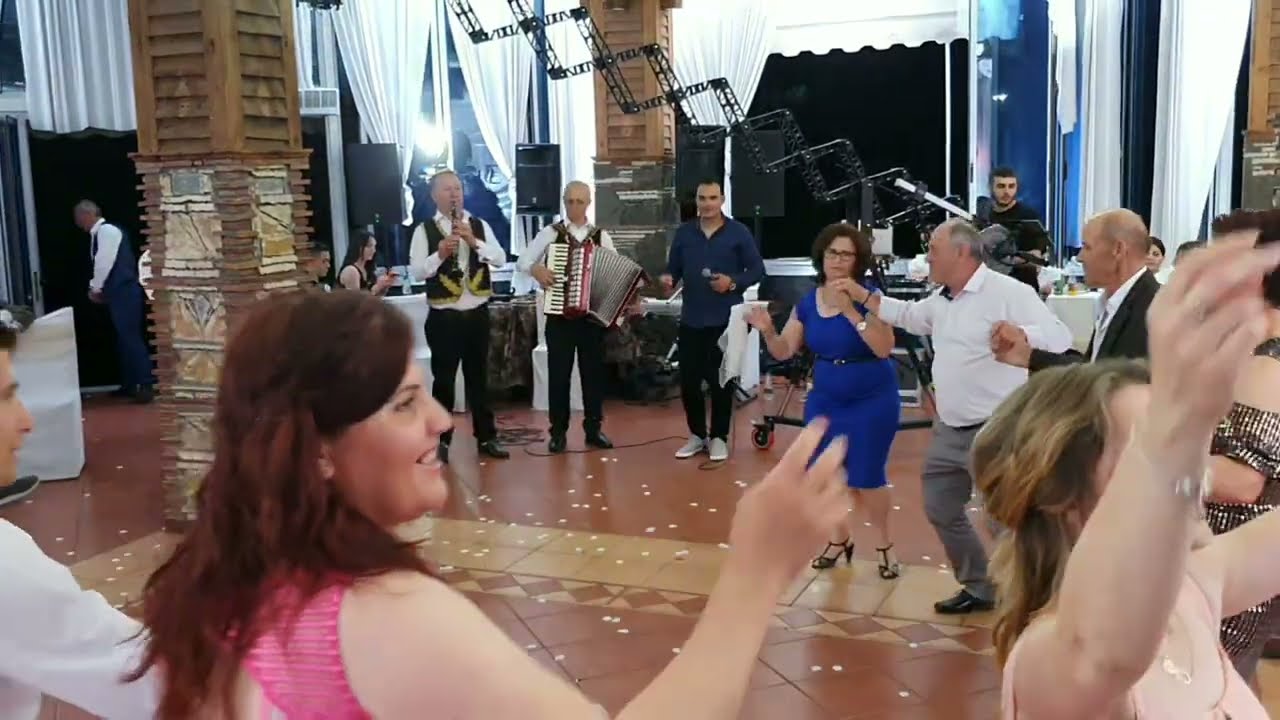 Lushnje🇦🇱  2022 Grup Sazeve Myzeqeja Traditat e Dasmave tona nder vite