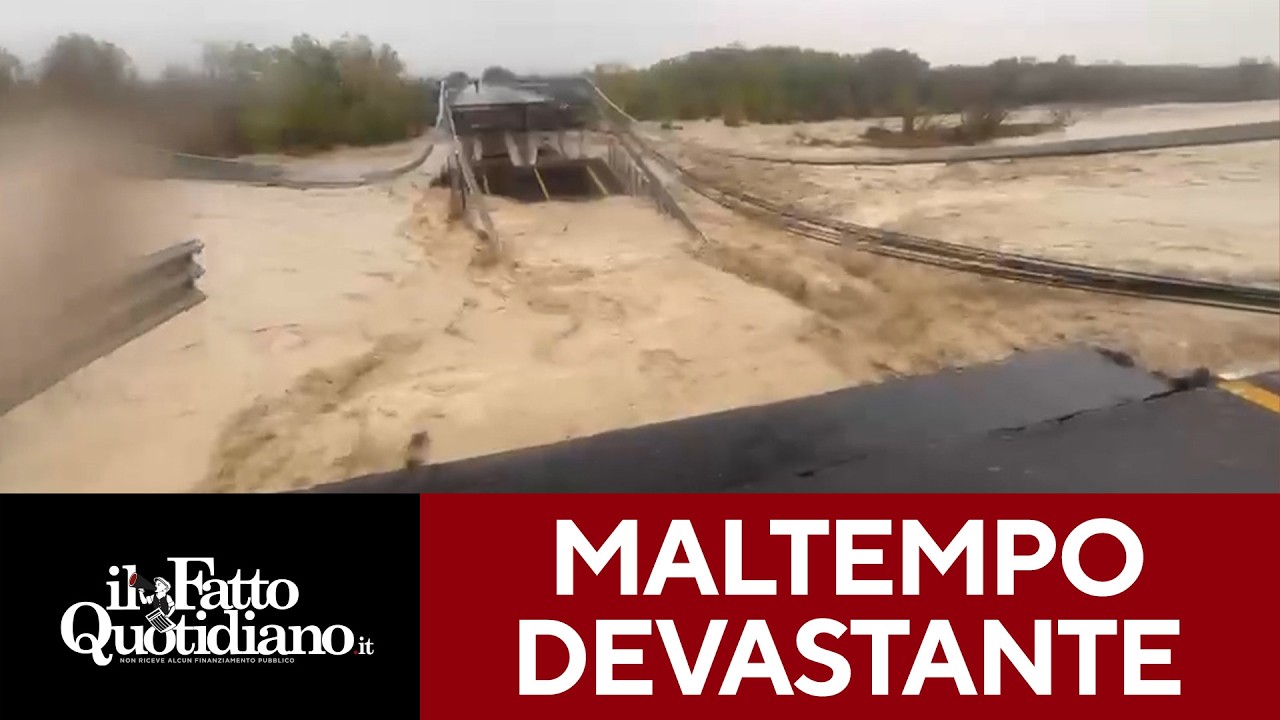 Italia spezzata in due: treni cancellati per un fiume esondato. Crolla un ponte tra Abruzzo e Molise