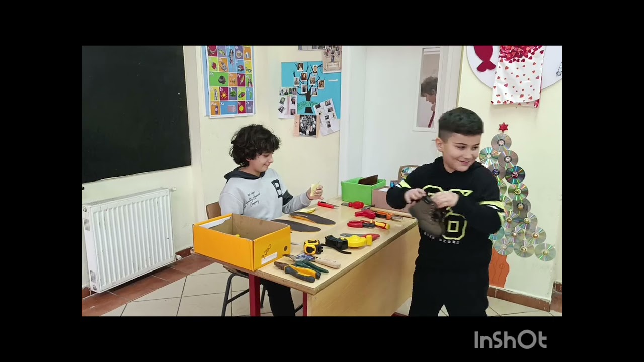 Te fshehtat e xhuxhave ( perralla )