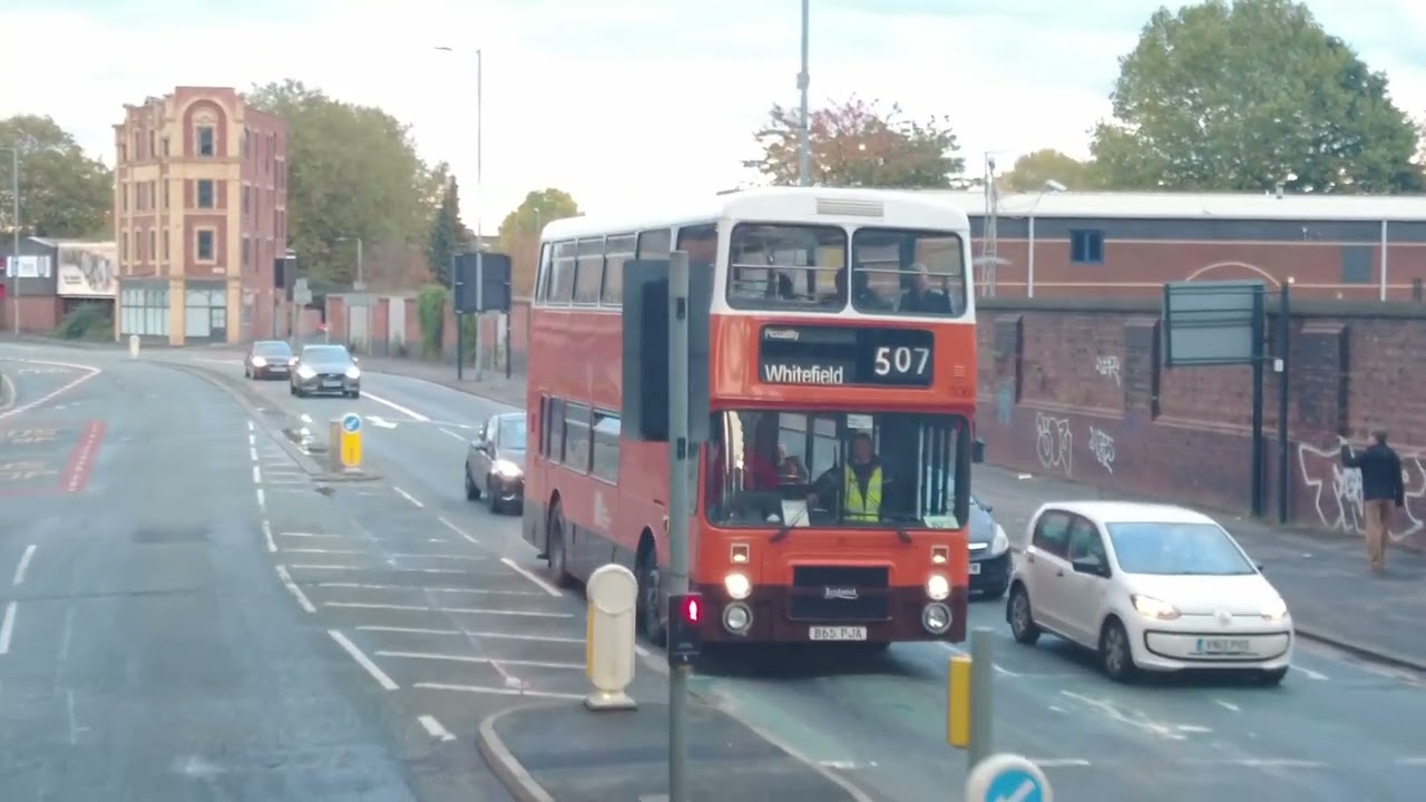 Preserved GM Buses 5208 C208FVU