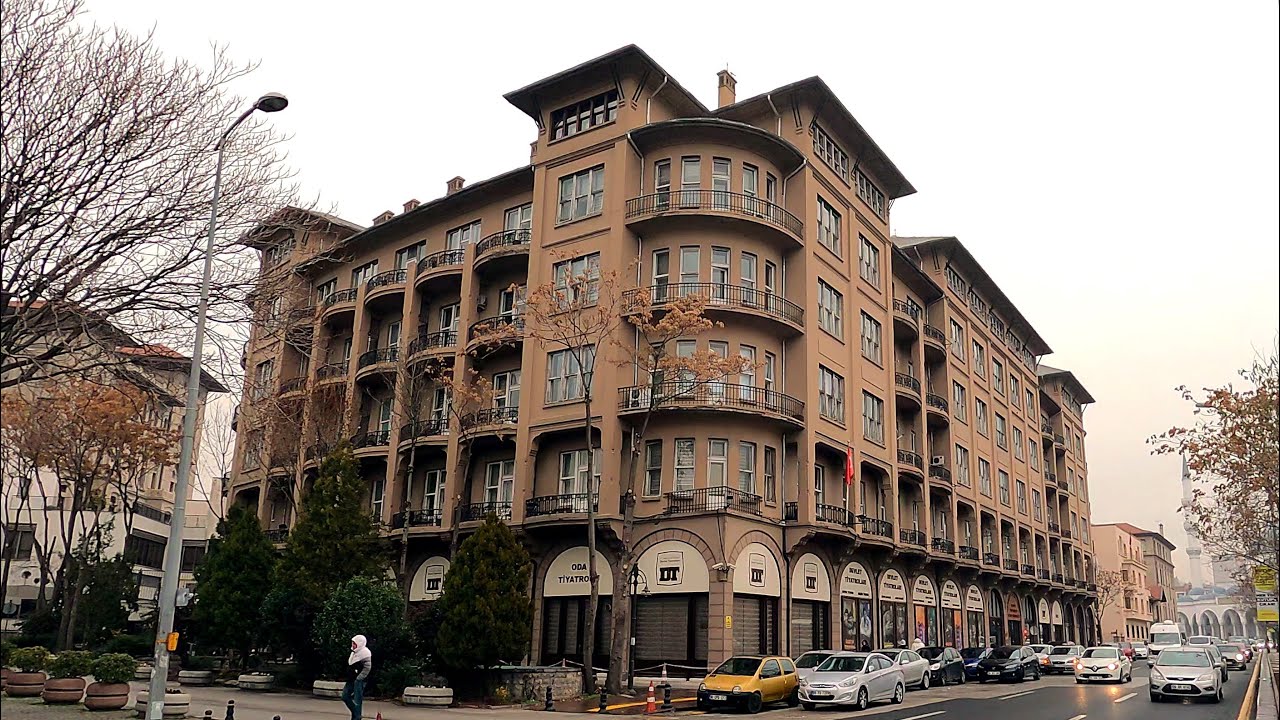 Ankara [4k60fps], Ulus'taki Tarihi Apartmanlar, Oteller - Historical Apartments and Hotes of Ulus