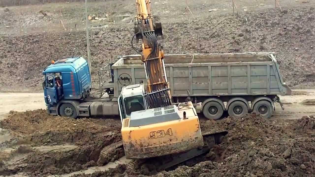Koparka Liebherr 934 Litronik ☆ Trudny teren ☆ Budowa, Łódź ᴴᴰ
