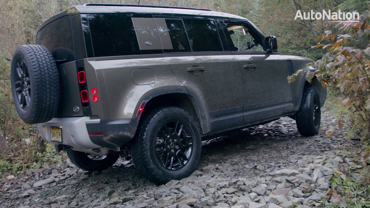 New Land Rover Defender 110 SE Review