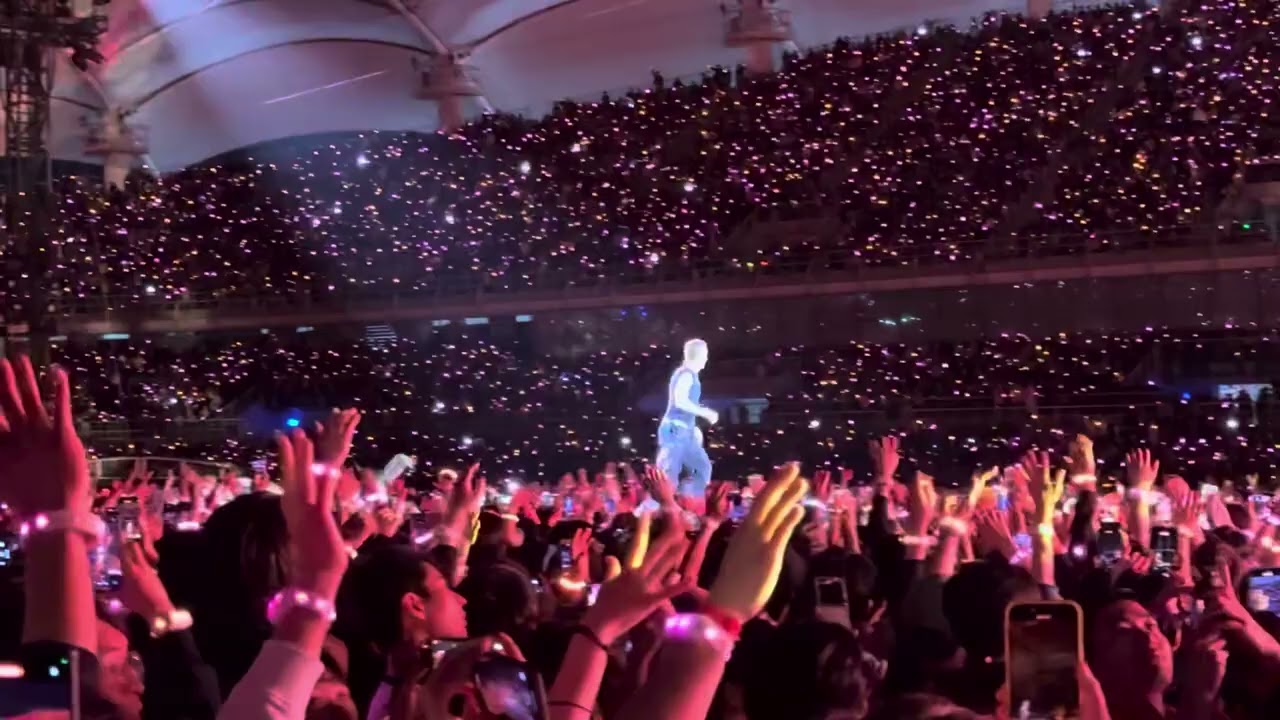 Coldplay - Fix you (16.04.2025) Goyang Stadium, Seoul