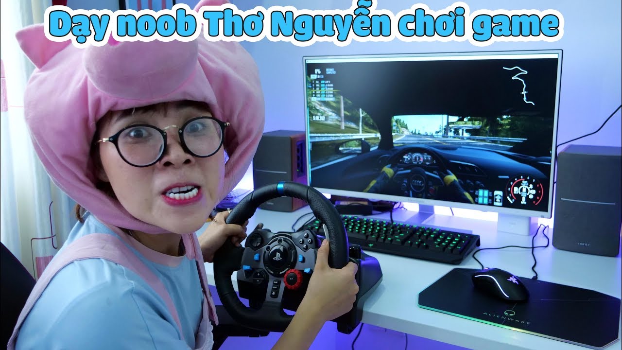 Đừng Bao Giờ Giao Xe Cho Chị Thơ Nguyễn - Thử Chơi Game Đua Xe Và Cái Kết