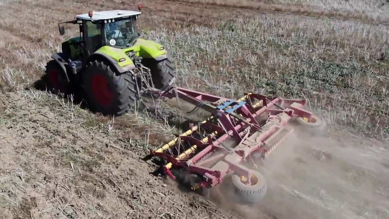 Claas Axion 850 Cmatic & Väderstad Carrier 500 au déchaumage 2018