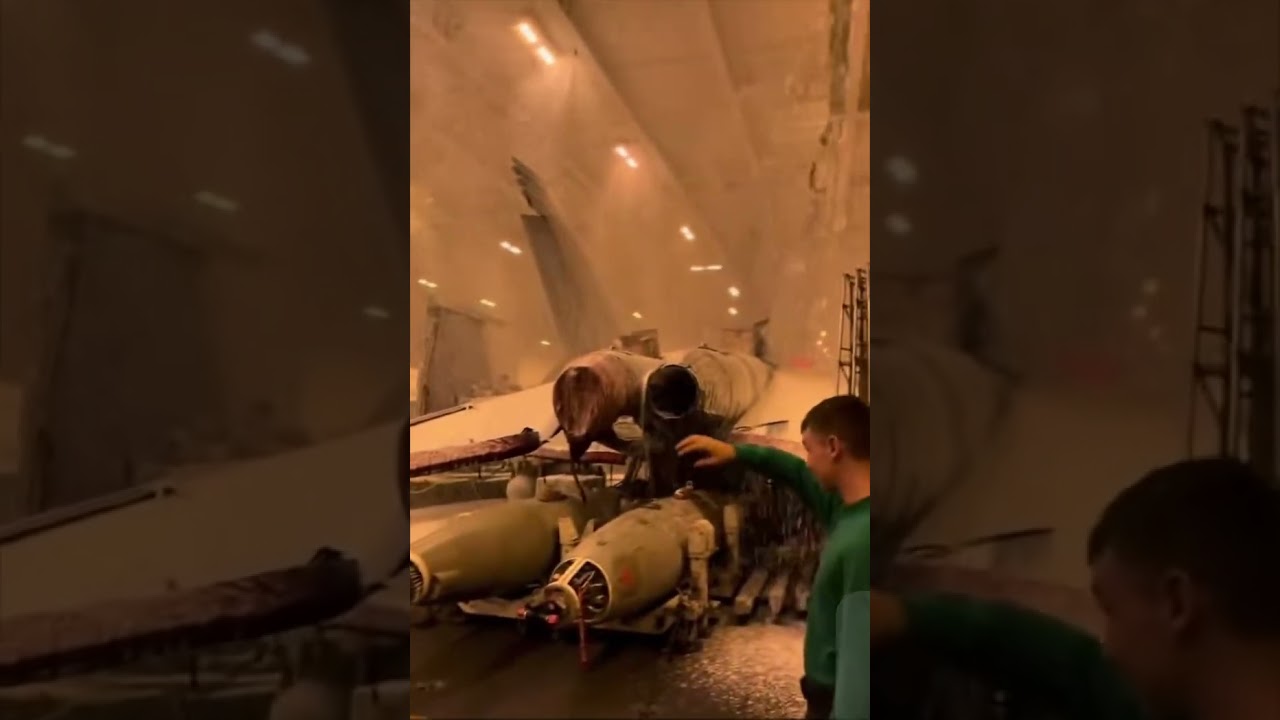 Accidental Foam Discharge Douses Jets in VINSON&rsquo;s Hangar Bay