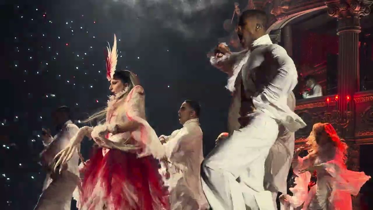 Lady Gaga - Bad Romance (Live) 4K