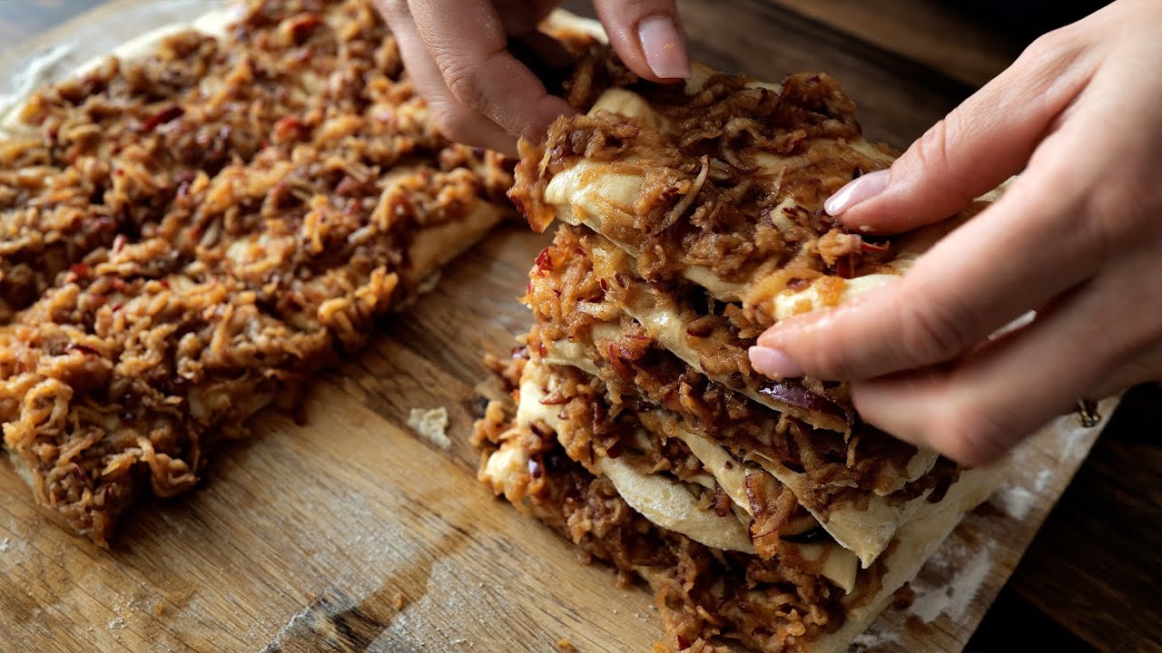 Я не могу перестать есть этот яблочный пирог! Так вкусно я еще не готовила!