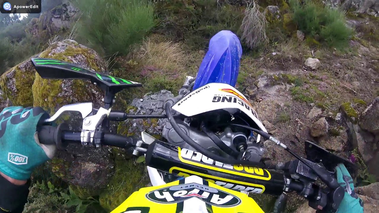 ENDURO HONDA crm125 crash
