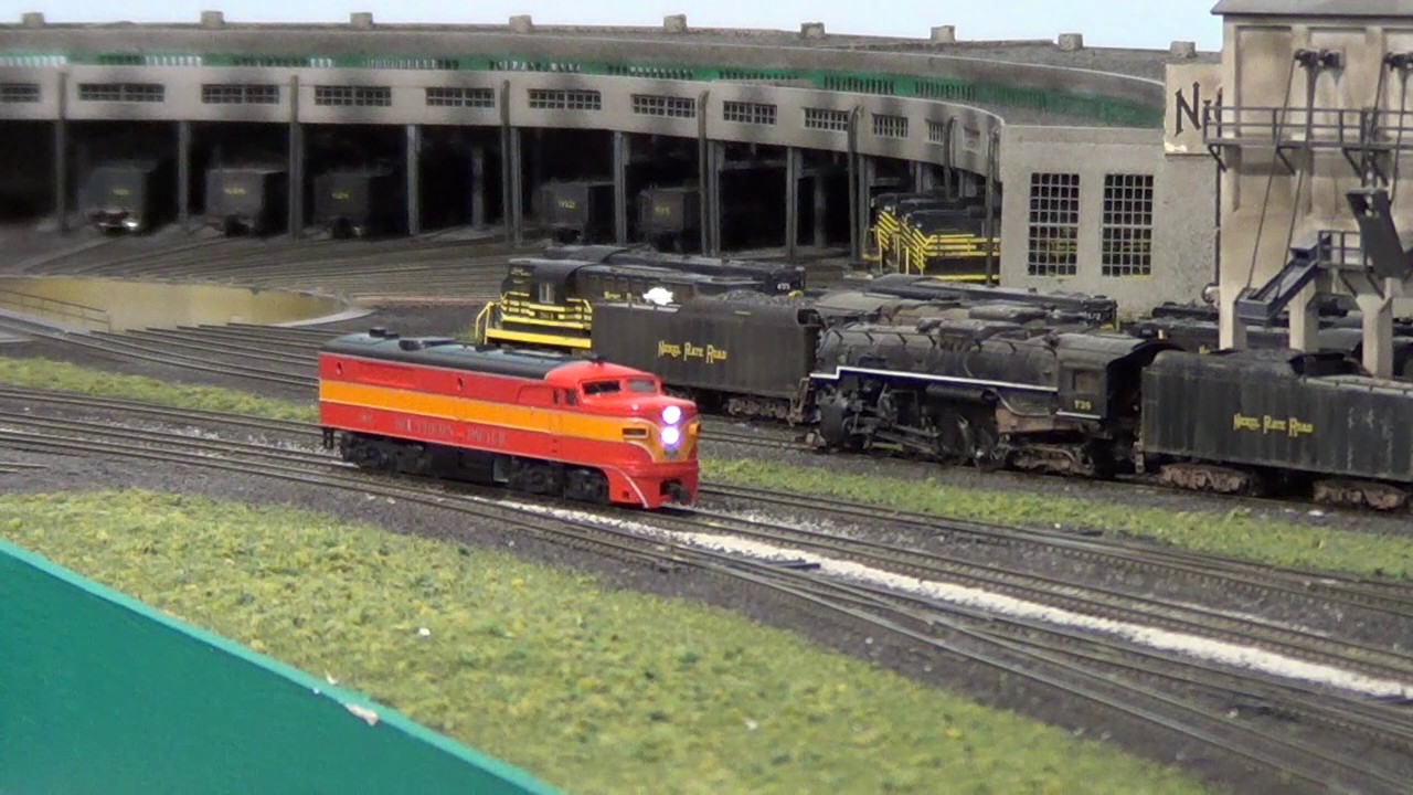 Kato N-scale PA-1 w/LokSound