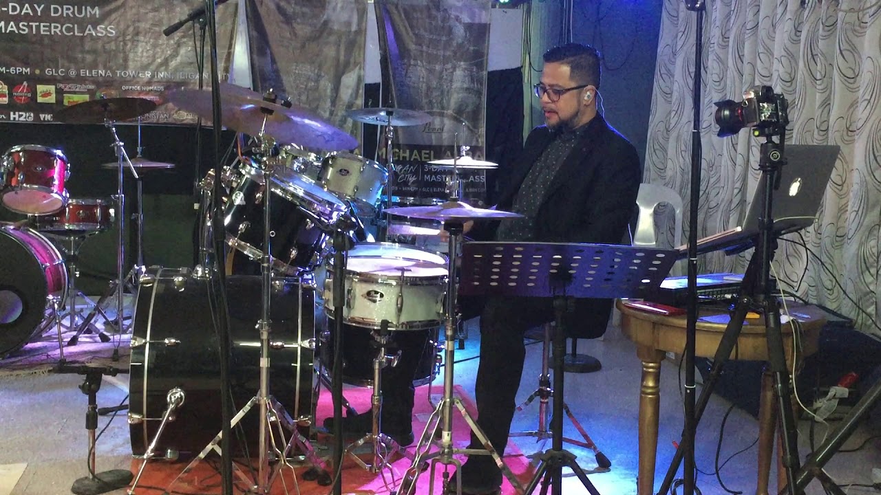 In Jesus Name - Israel Hougton ( Michael Alba with Macoy Portado)